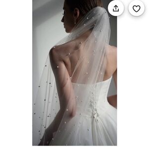 Cathedral Pearl Veil
